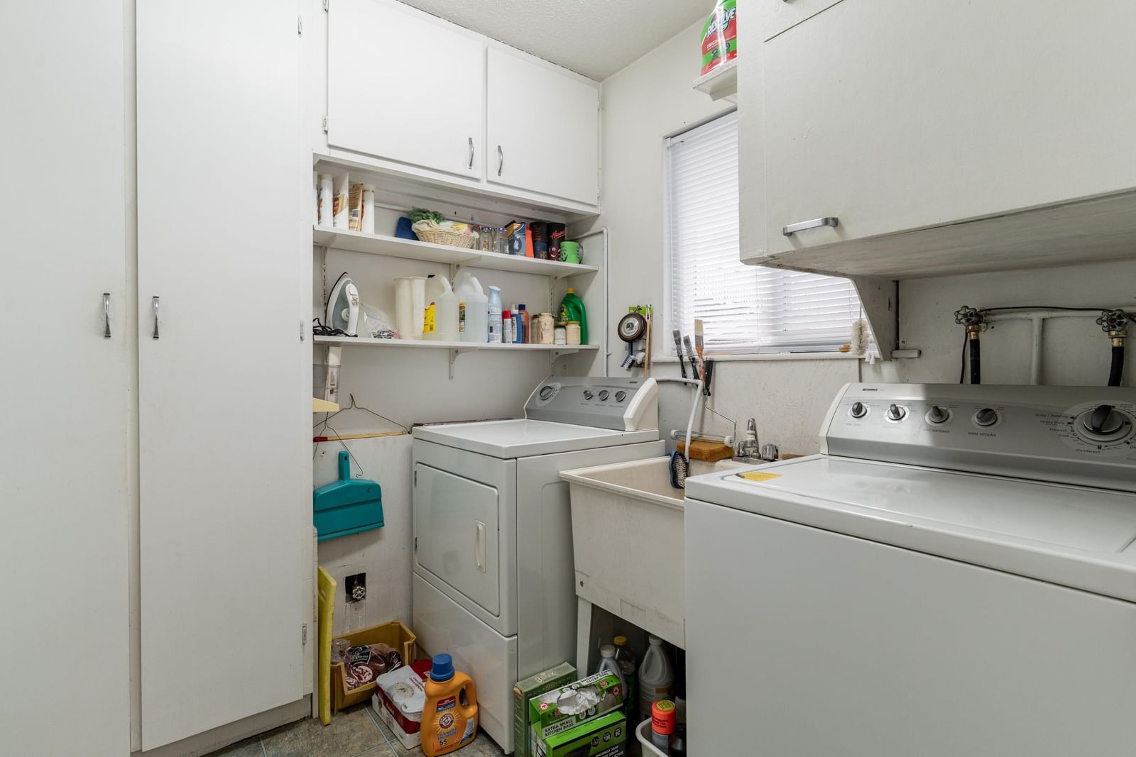 Listing Image 22