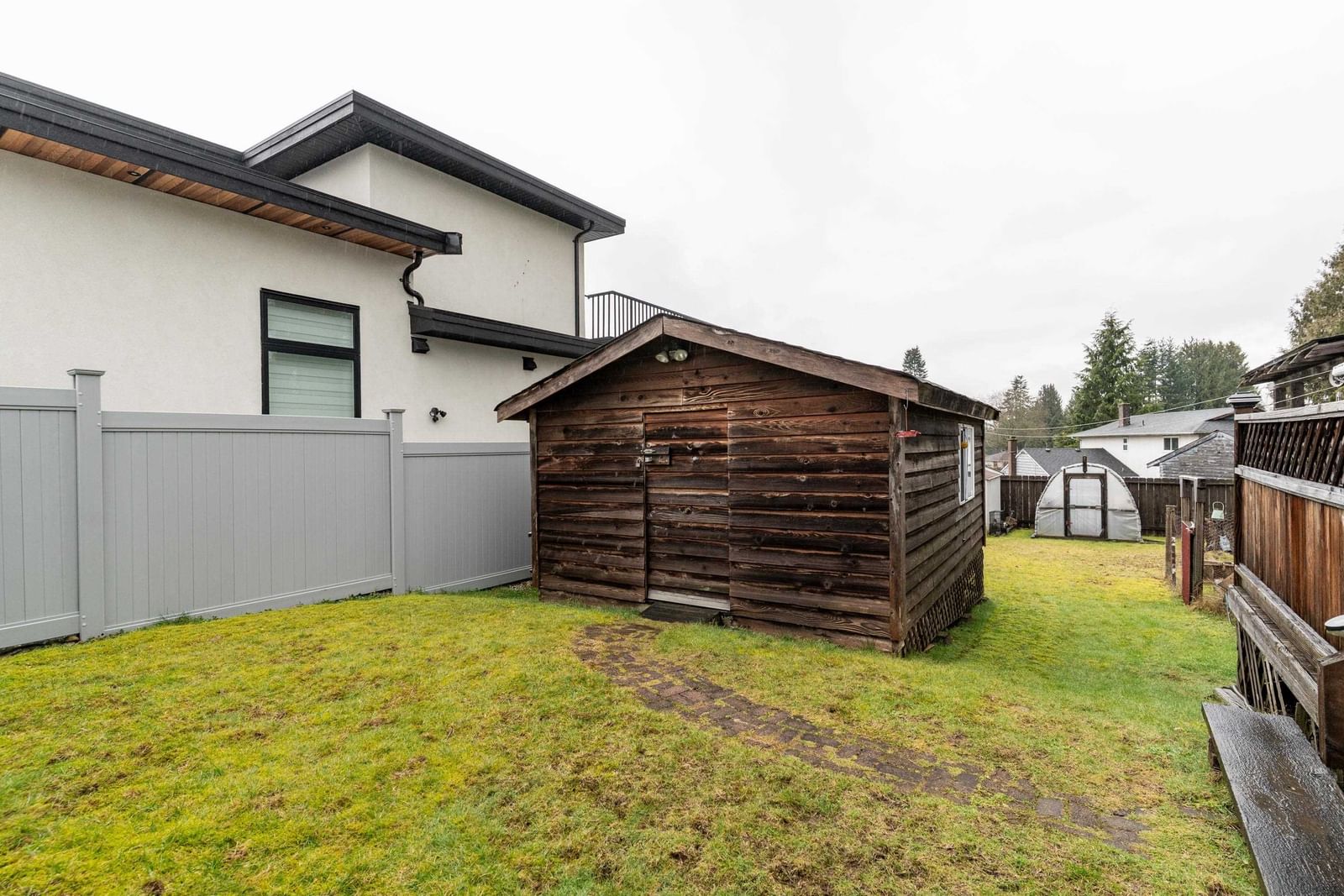 Listing Image 24