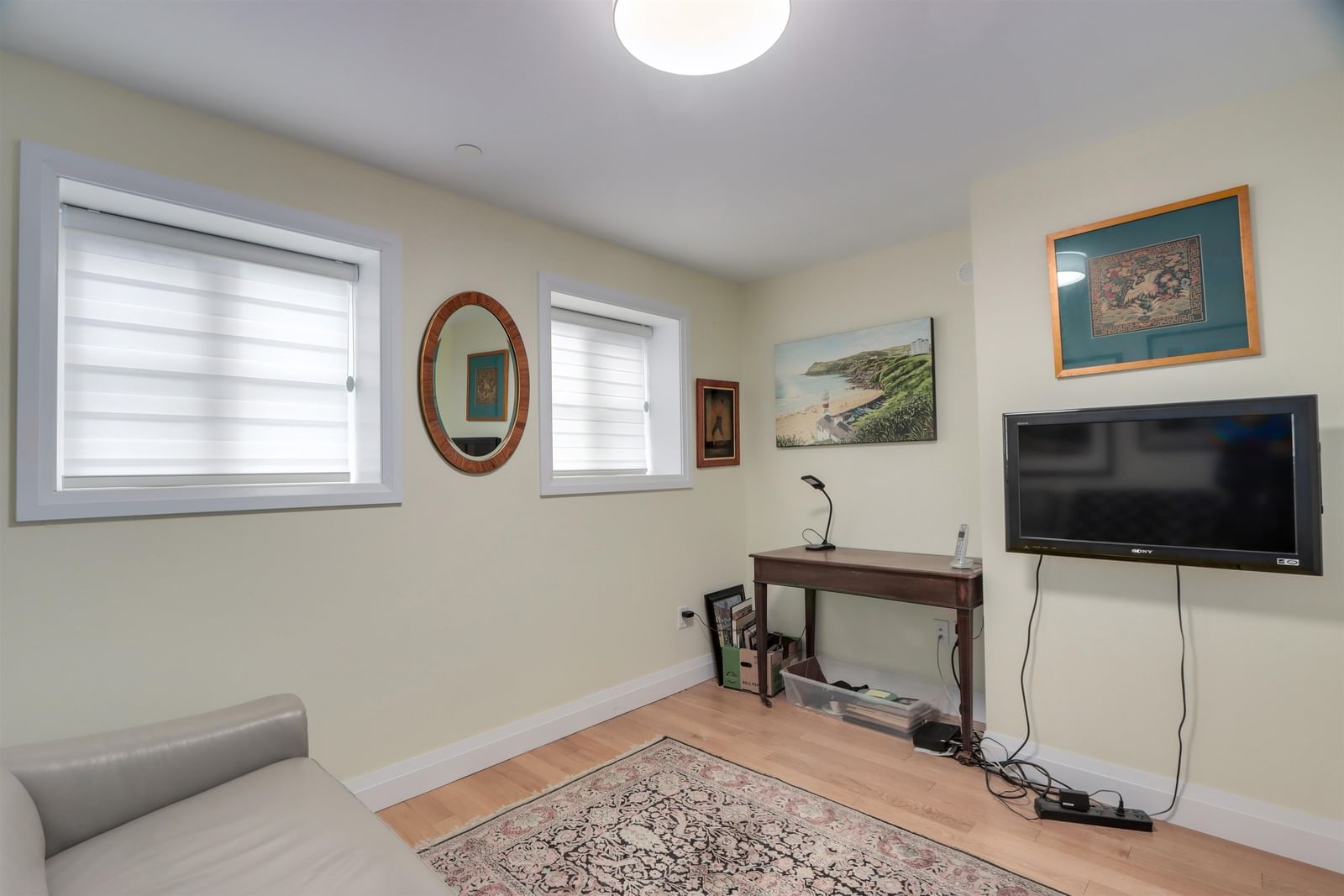 Listing Image 17