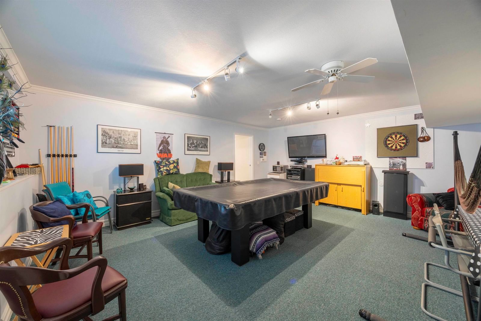 Listing Image 11