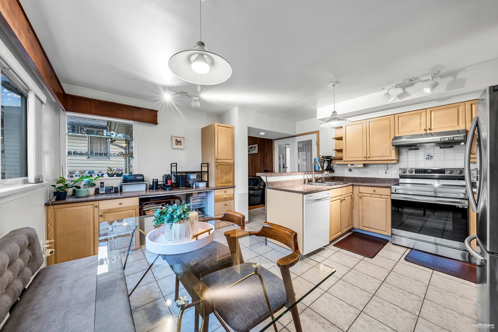 Listing Image 19