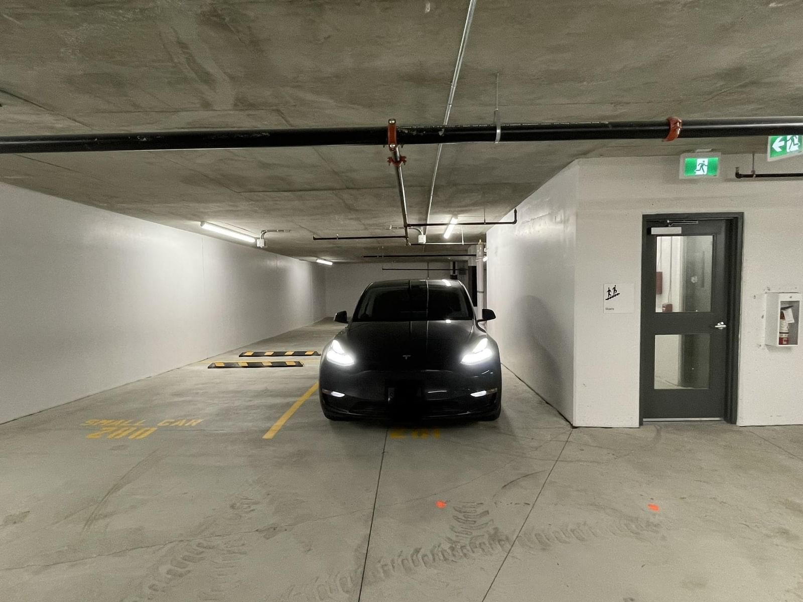 Listing Image 12