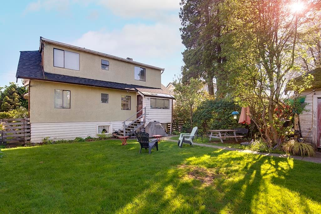 Listing Image 8