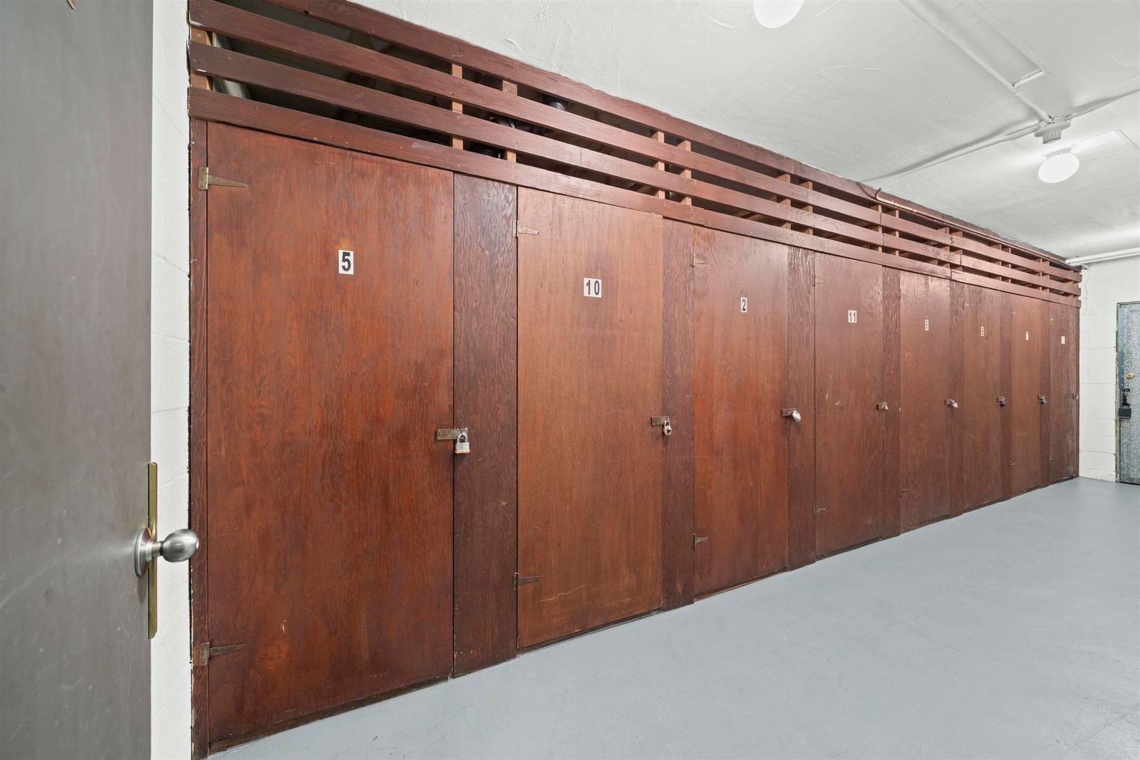 Listing Image 21