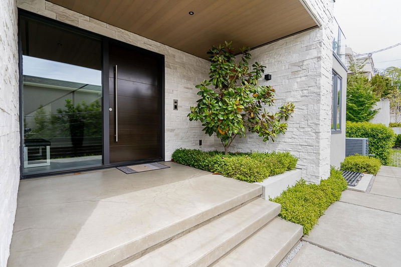 Image of home for listing MLS® R2970620