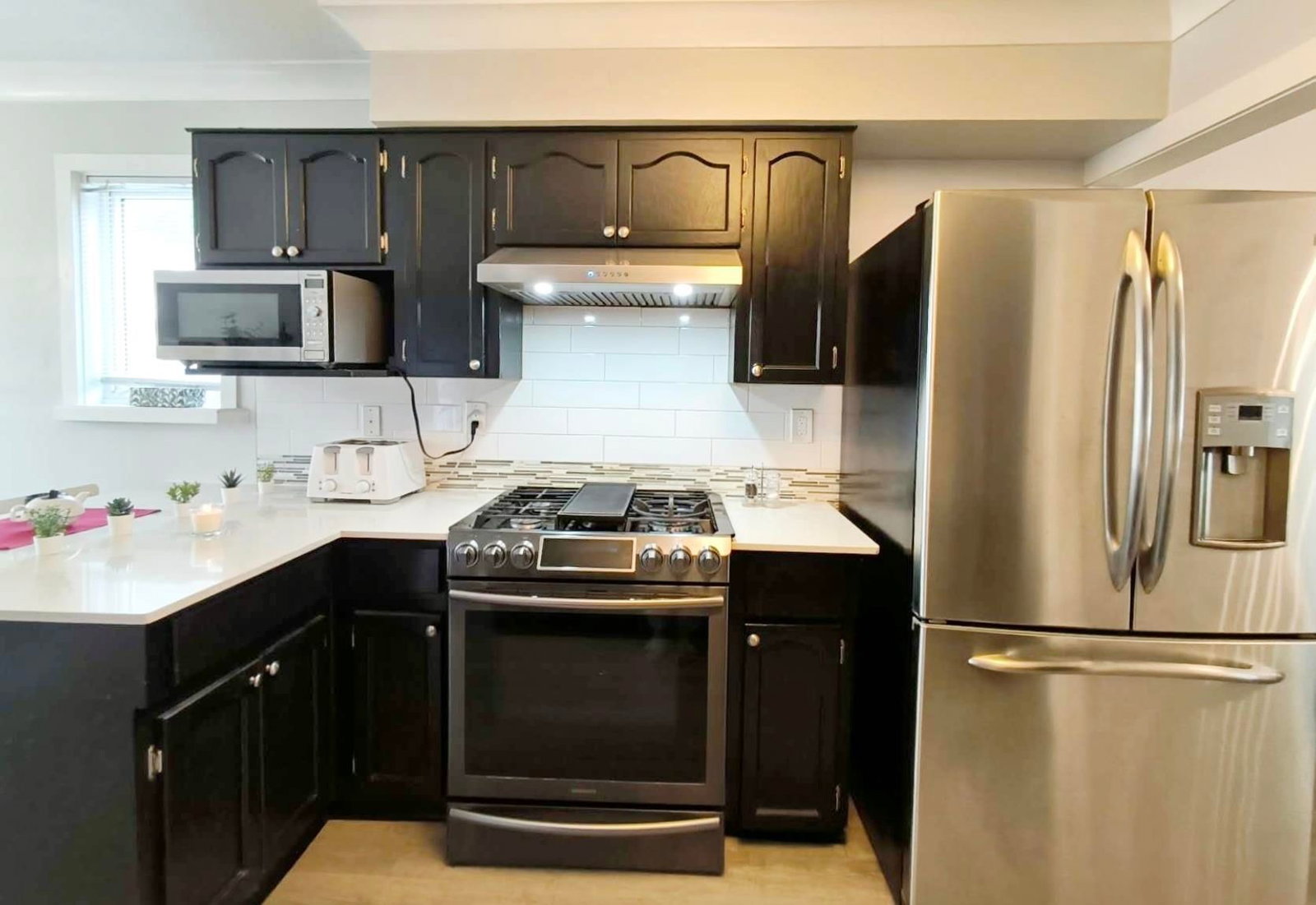 Listing Image 8