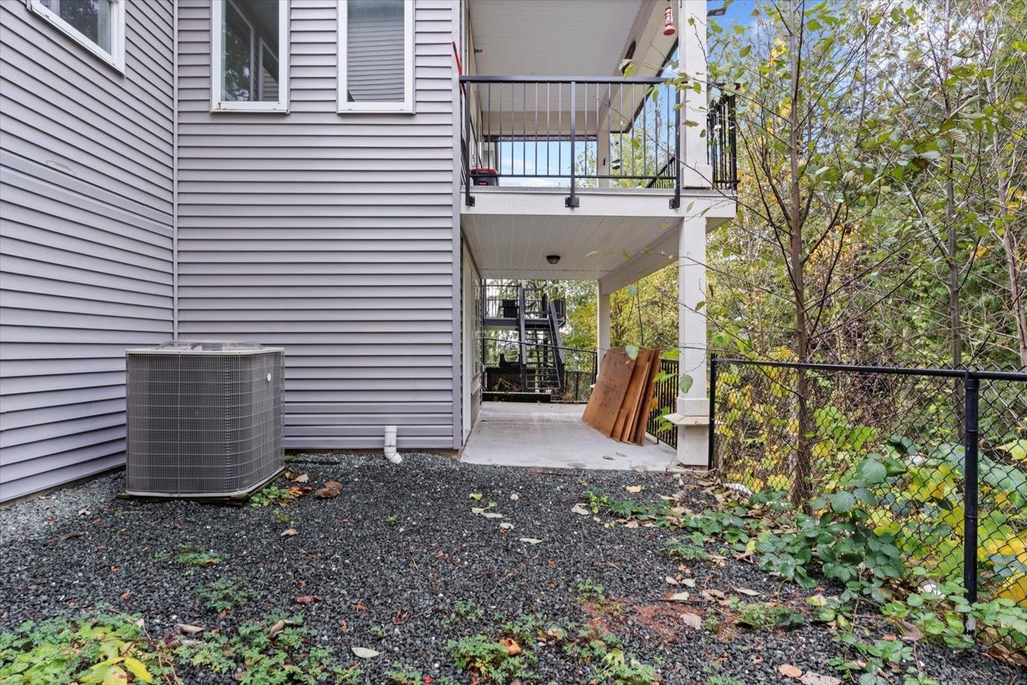 Listing Image 28