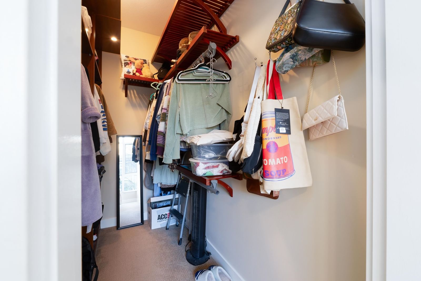 Listing Image 18