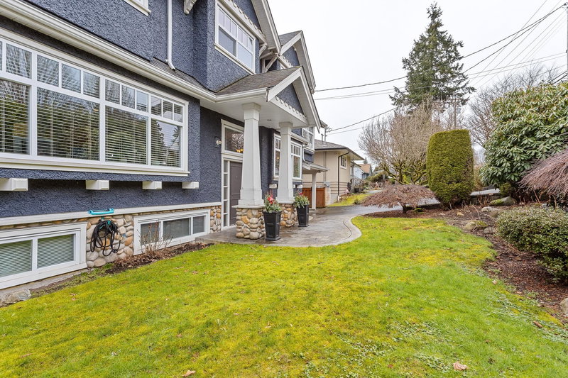 1122 Rochester Avenue, Coquitlam, V3K 2X4 | Image 3