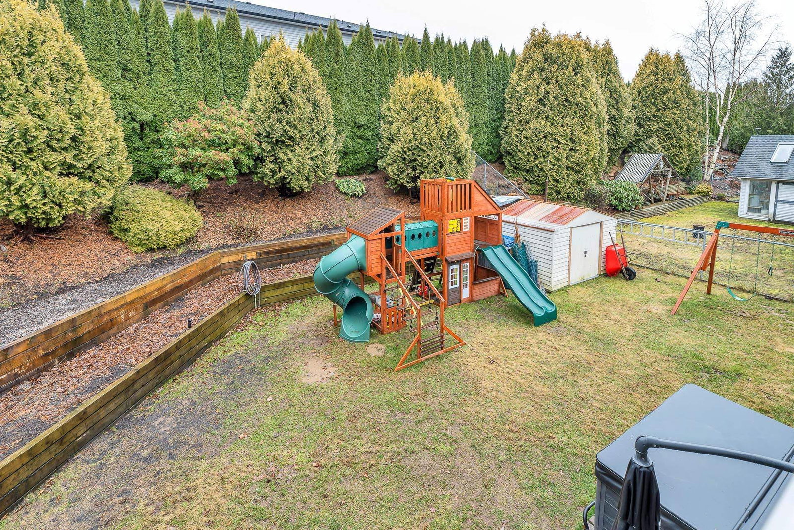 Listing Image 17