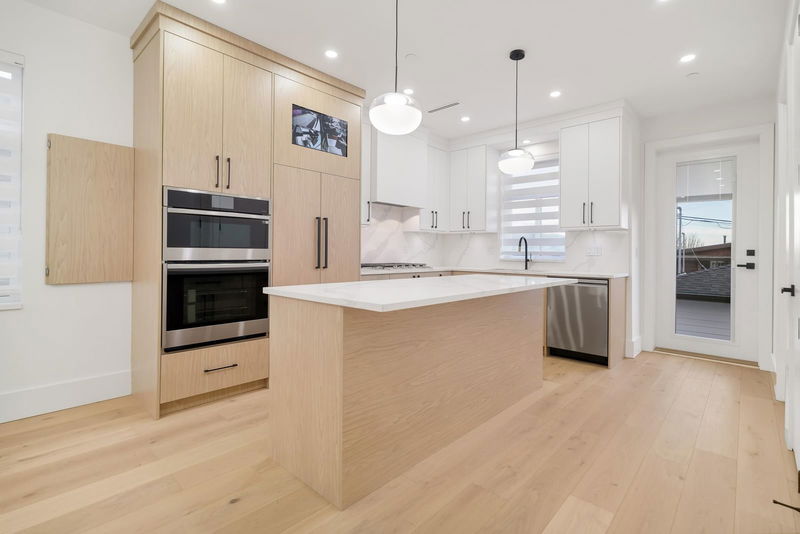 672 64th Avenue E, Vancouver, British Columbia
