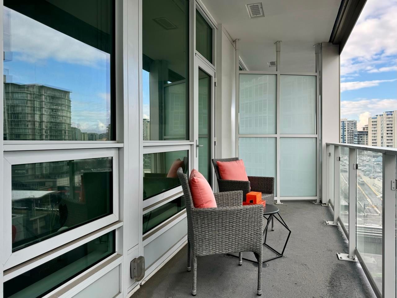 Listing Image 20