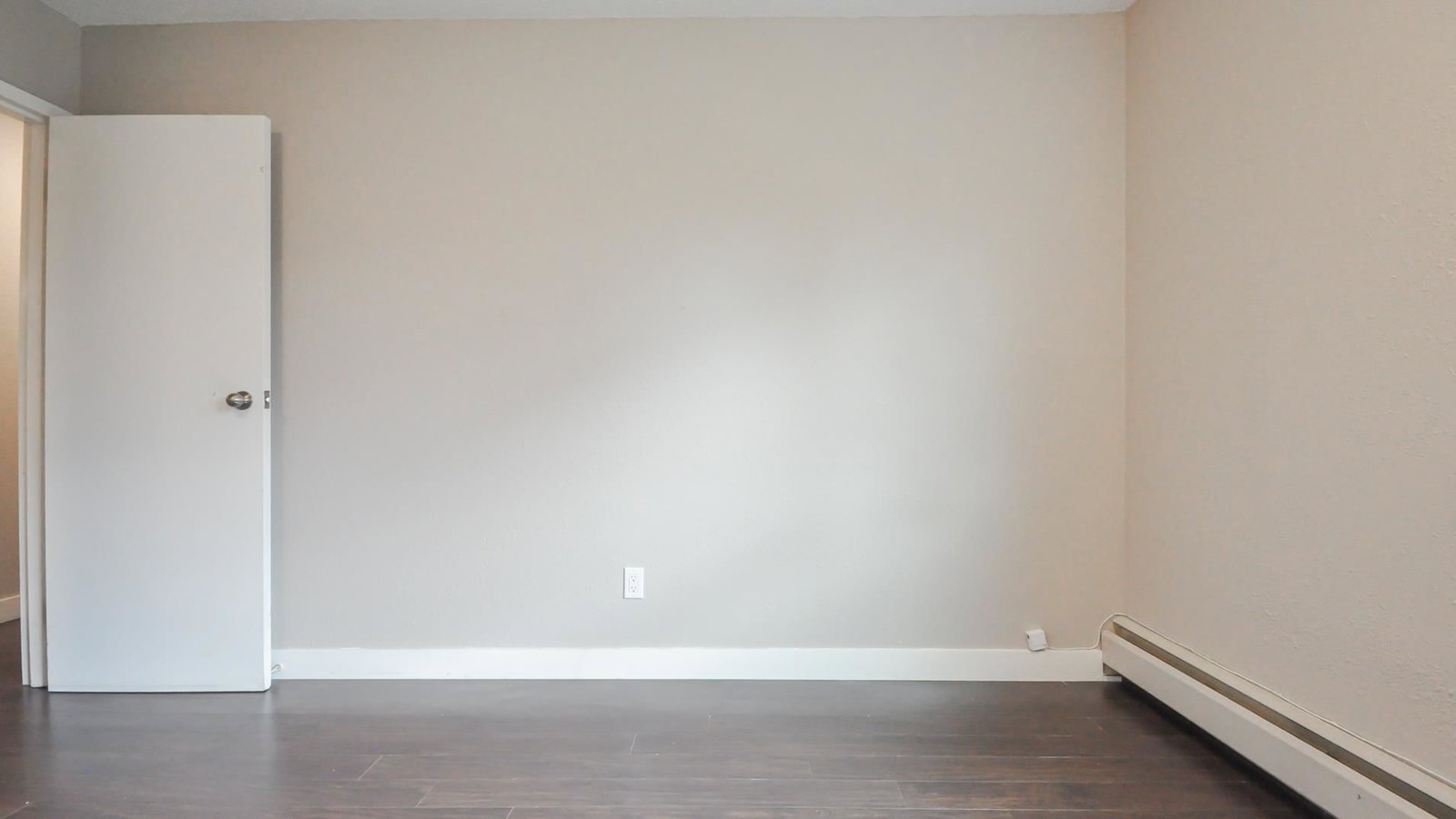 Listing Image 24