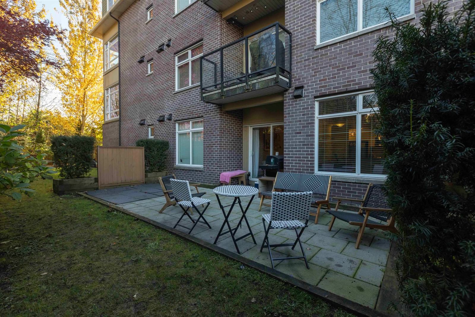 Listing Image 20