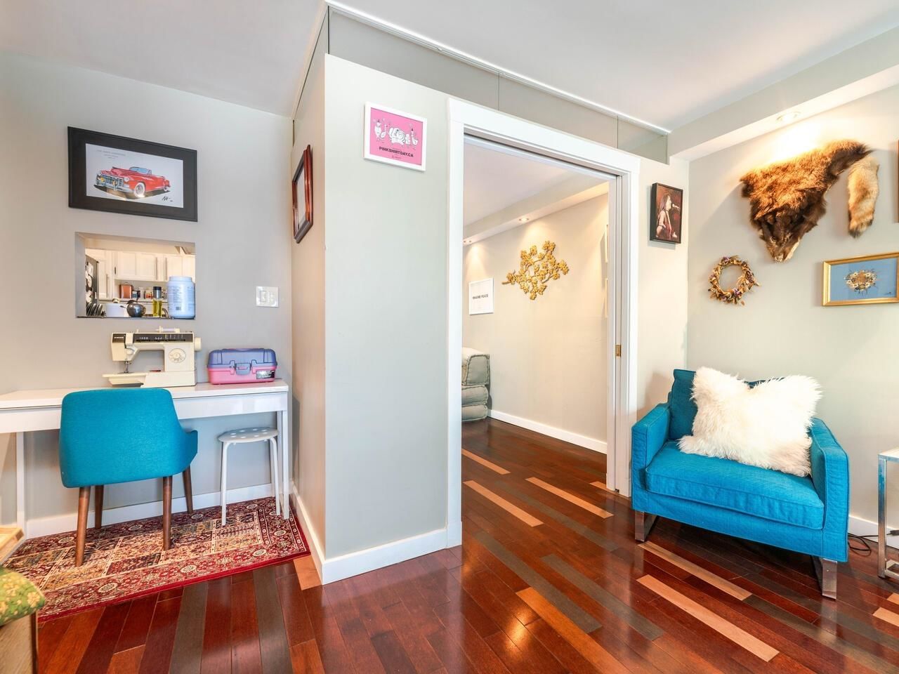 Listing Image 11