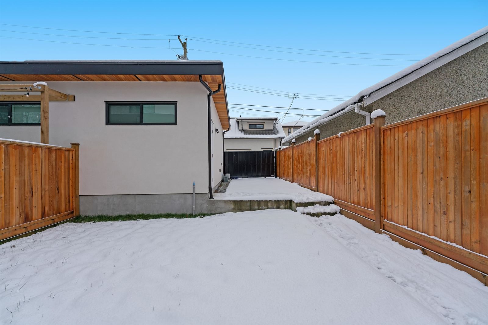 Listing Image 33