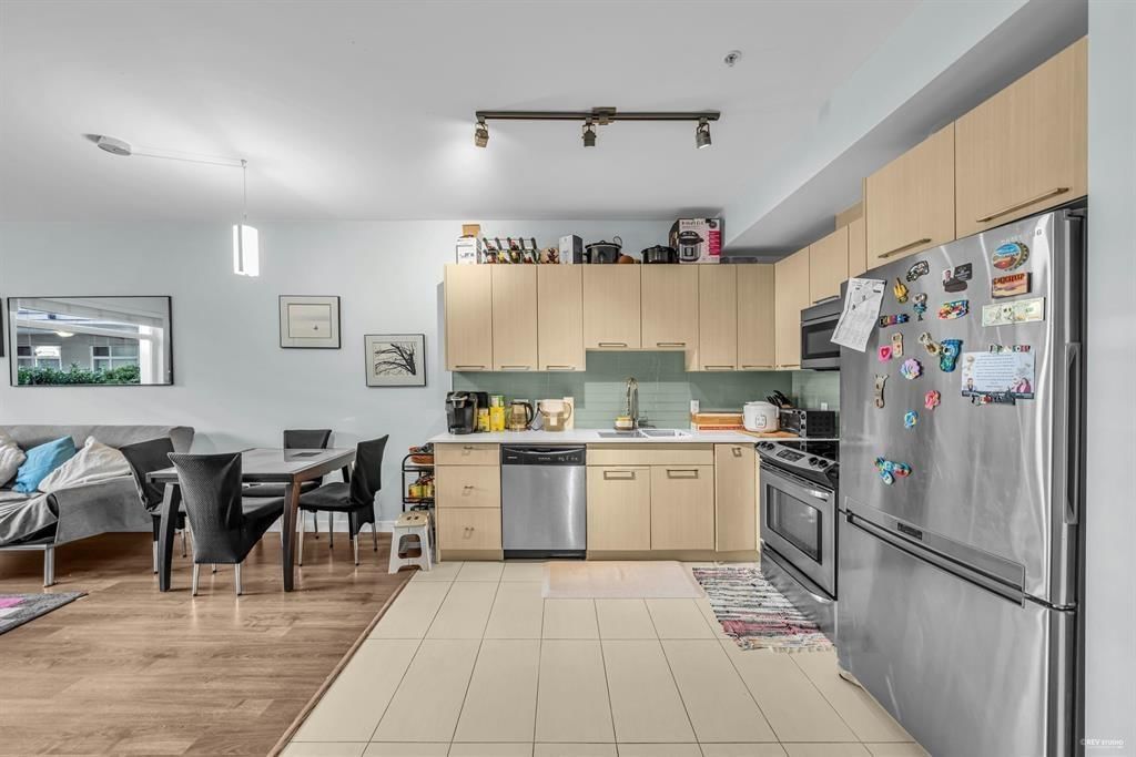 Listing Image 13