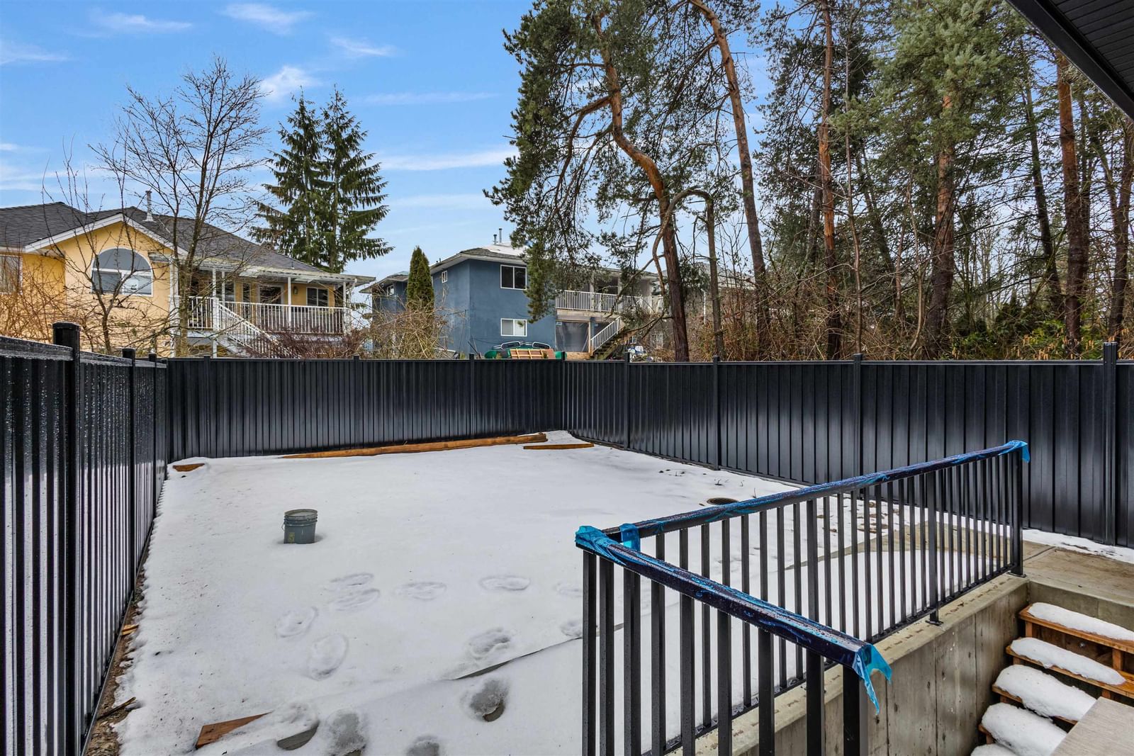 Listing Image 16