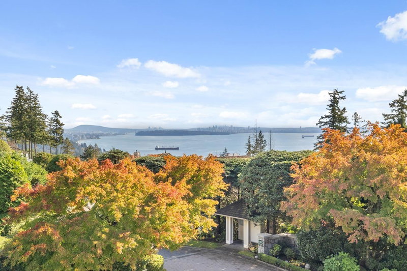 5401 West Vista Court, West Vancouver, V7W 3G8 | Image 3