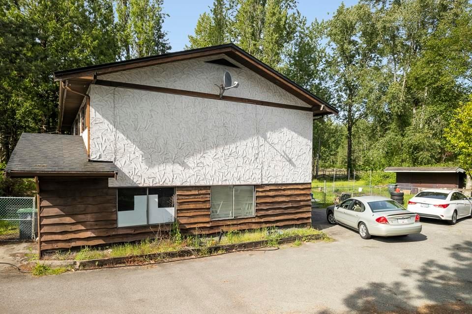 Listing Image 9