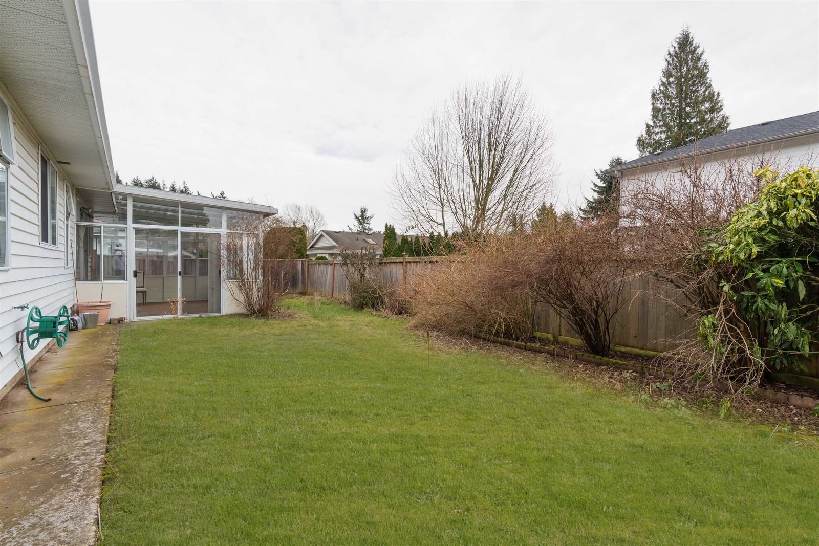 Listing Image 17