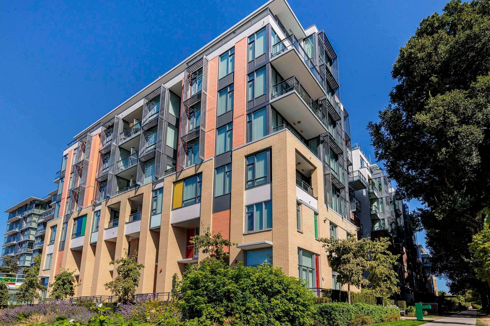 Listing Image 2