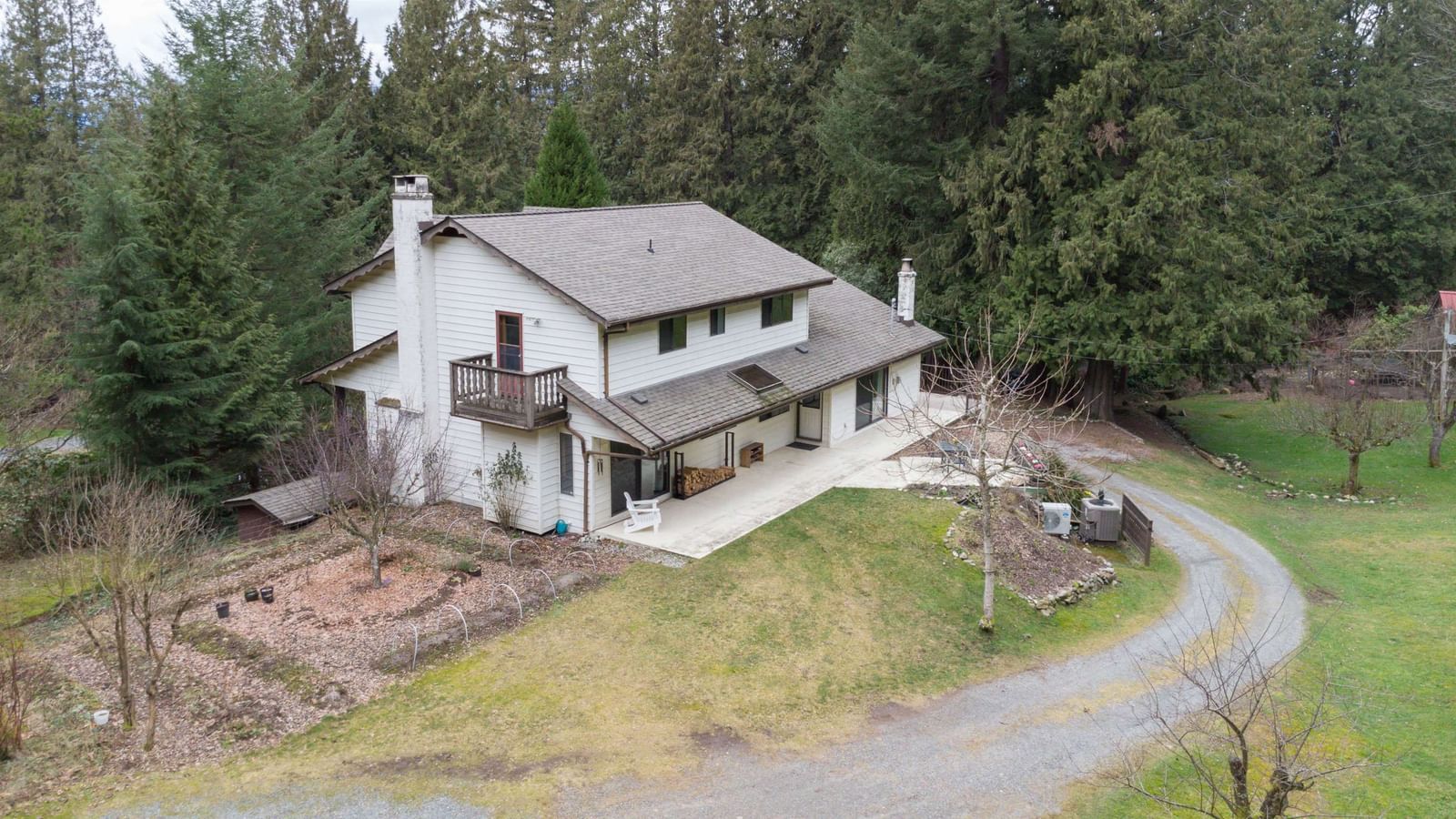 Listing Image 4