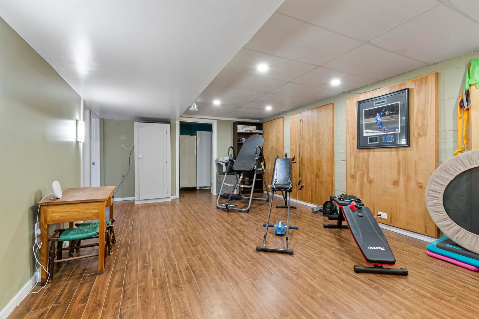 Listing Image 33