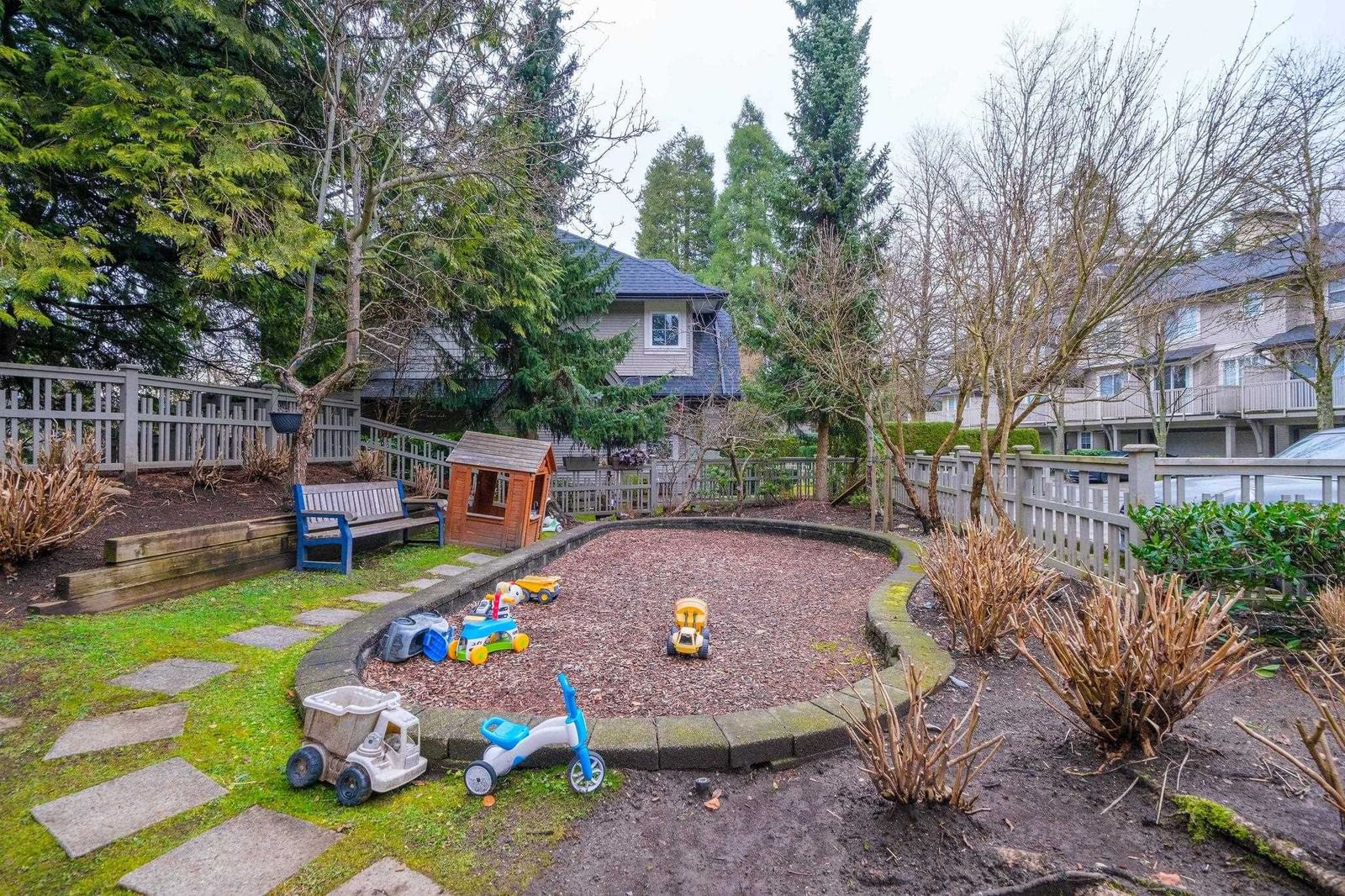 Listing Image 32