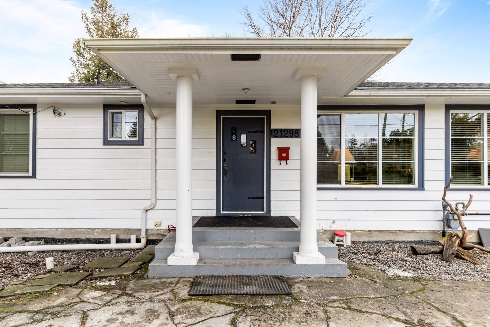 Listing Image 16