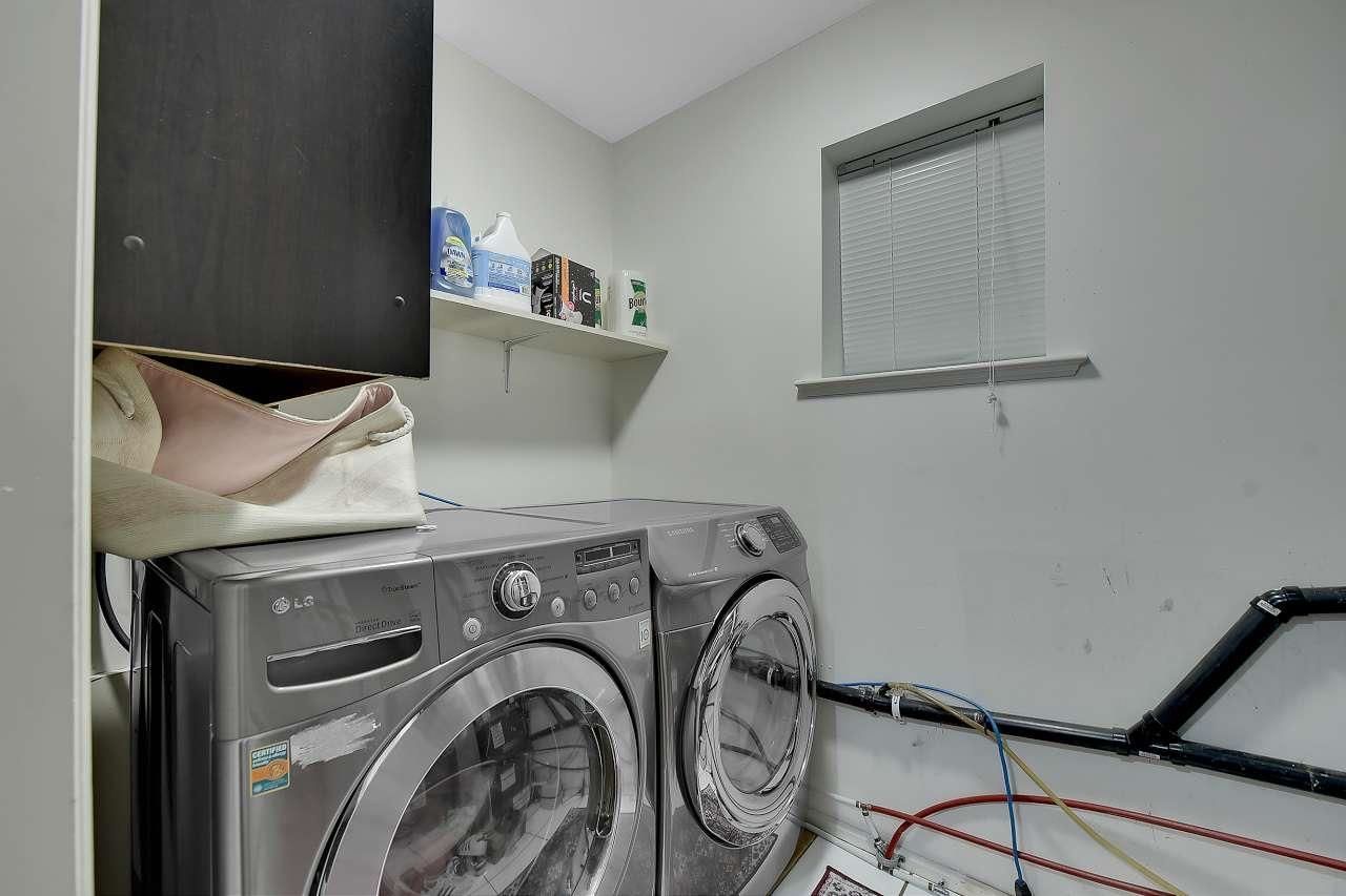 Listing Image 16