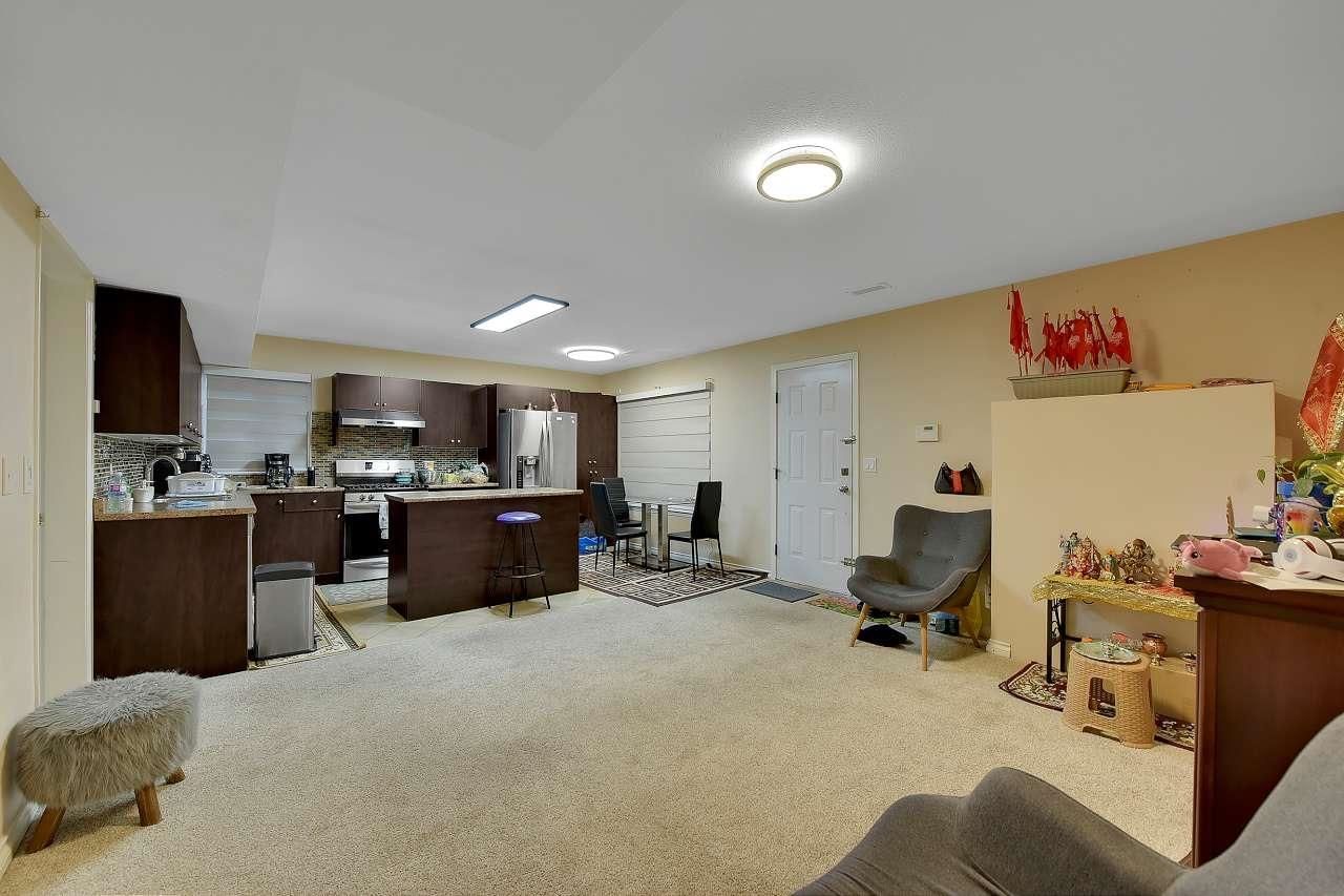 Listing Image 18