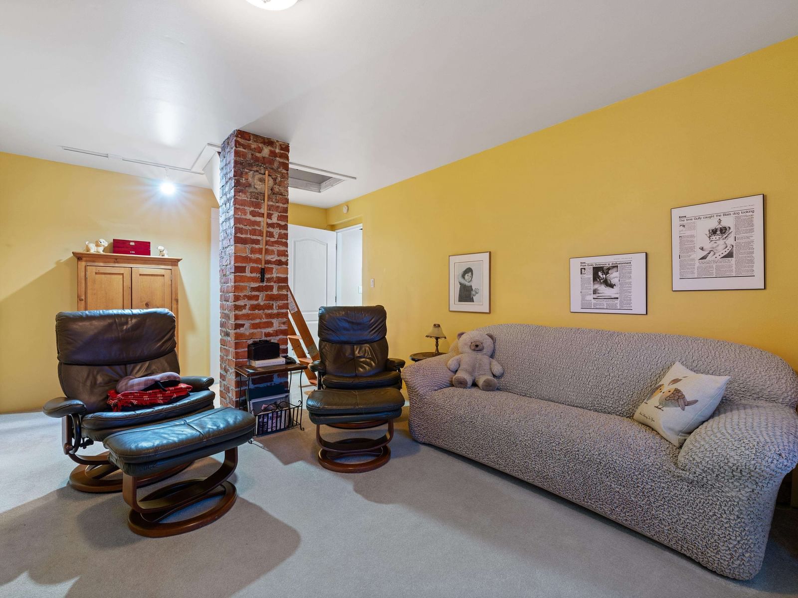 Listing Image 19