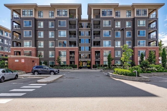 203 - 33530 Mayfair Avenue