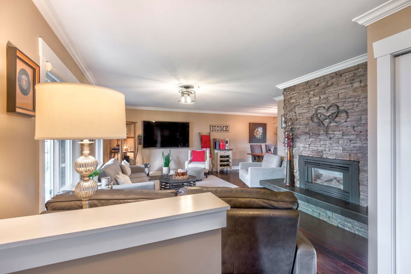 22787 Reid Avenue, Maple Ridge, V2X 4G7 | Image 3