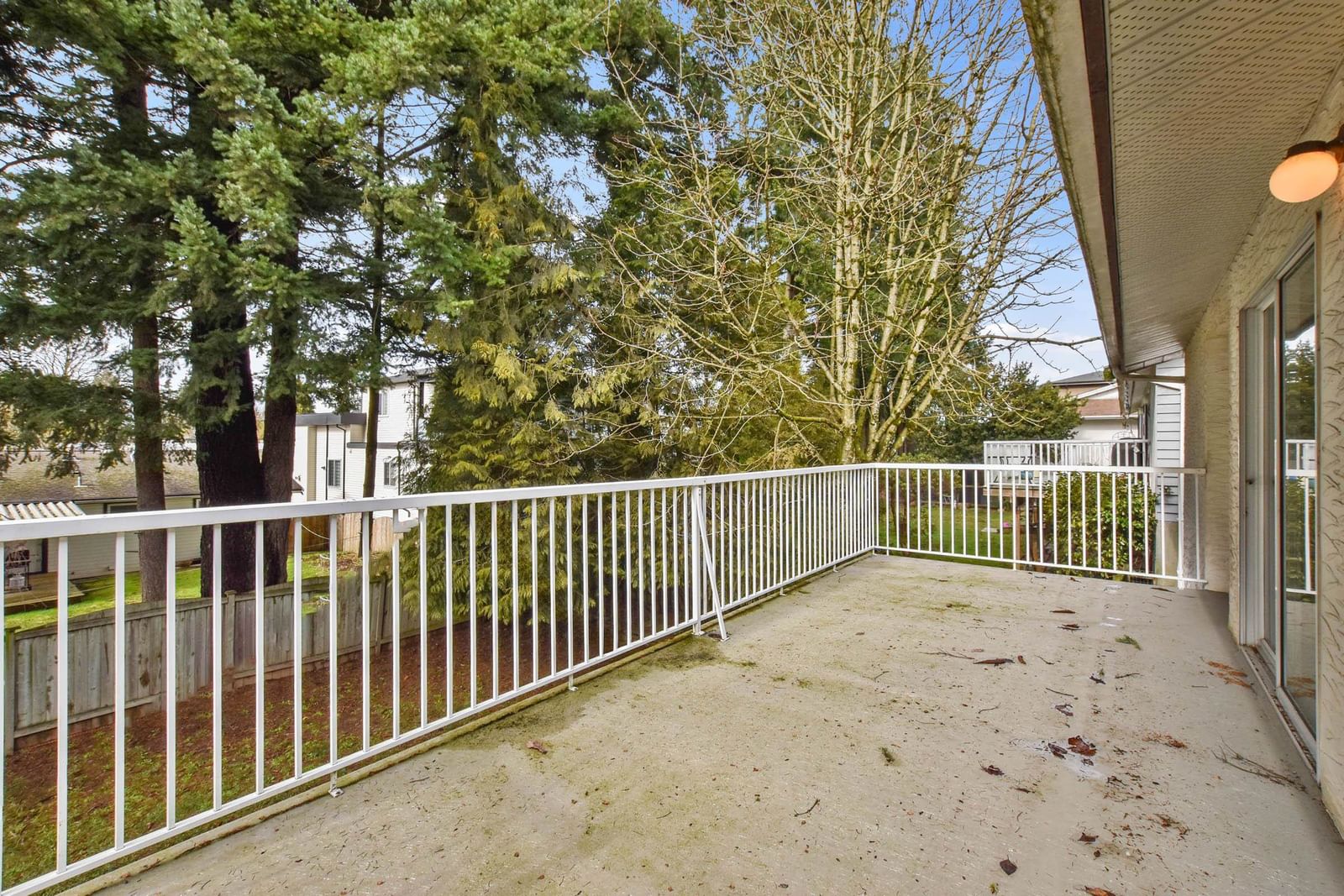 Listing Image 16