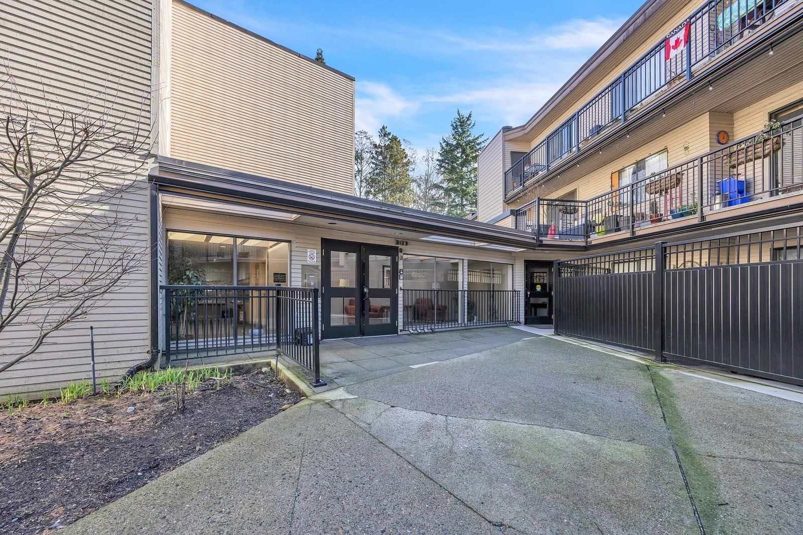Listing Image 21