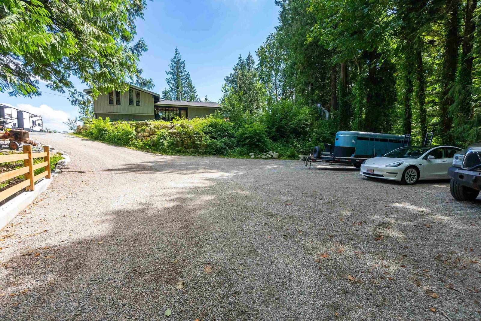 Listing Image 38