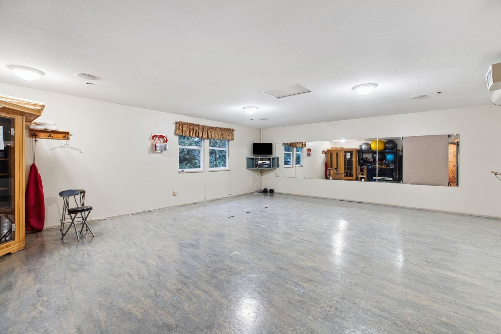 Listing Image 39