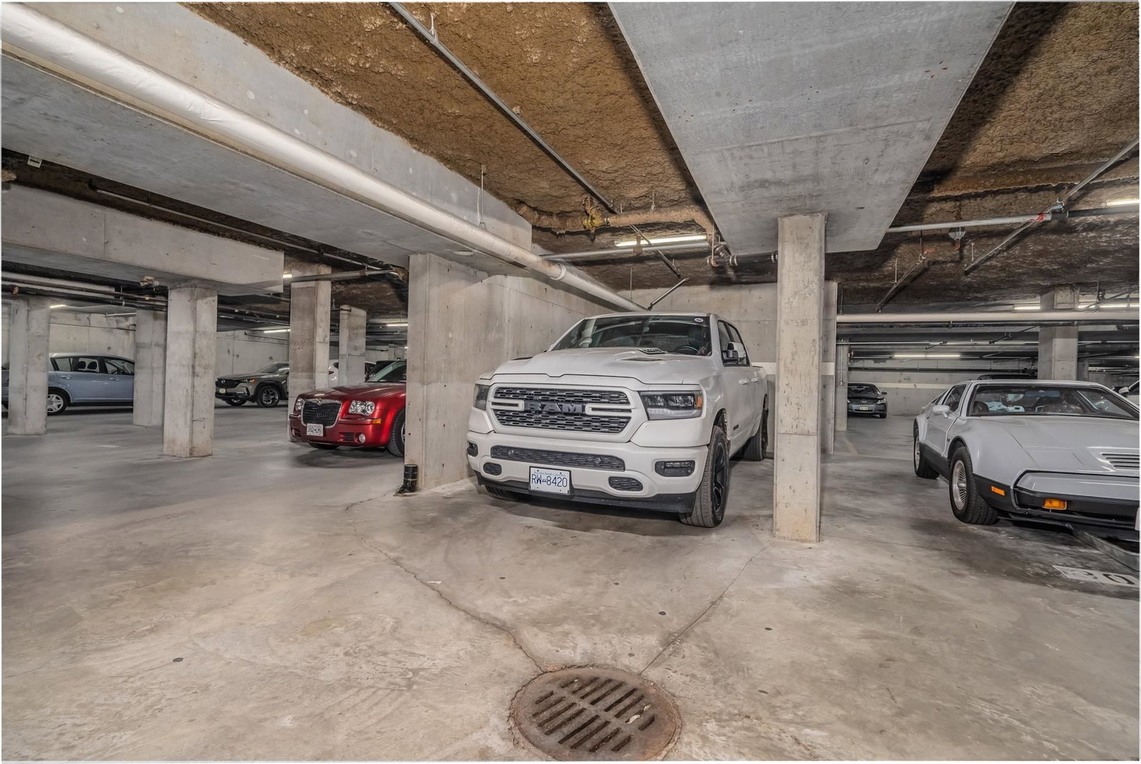 Listing Image 25