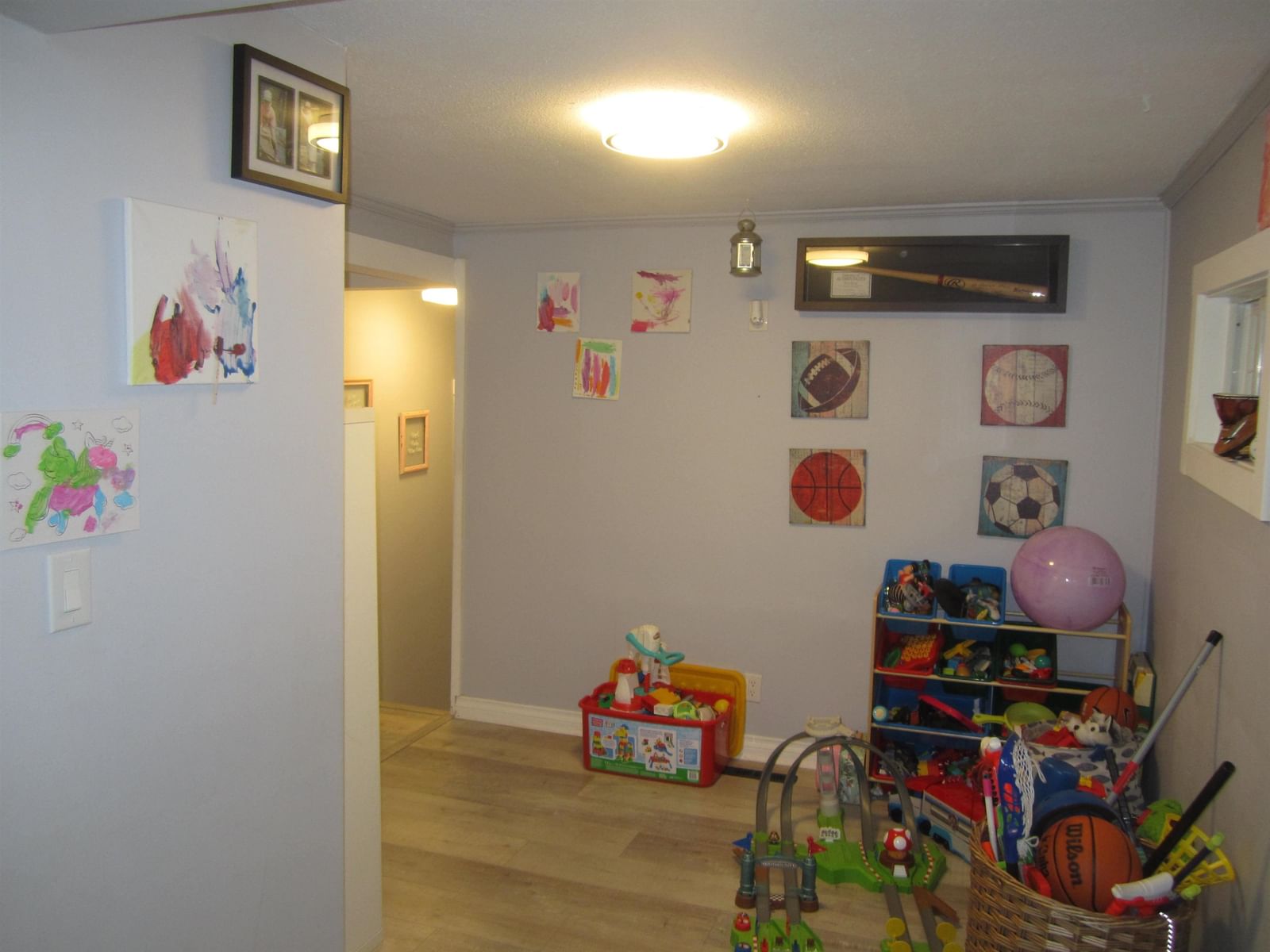 Listing Image 32