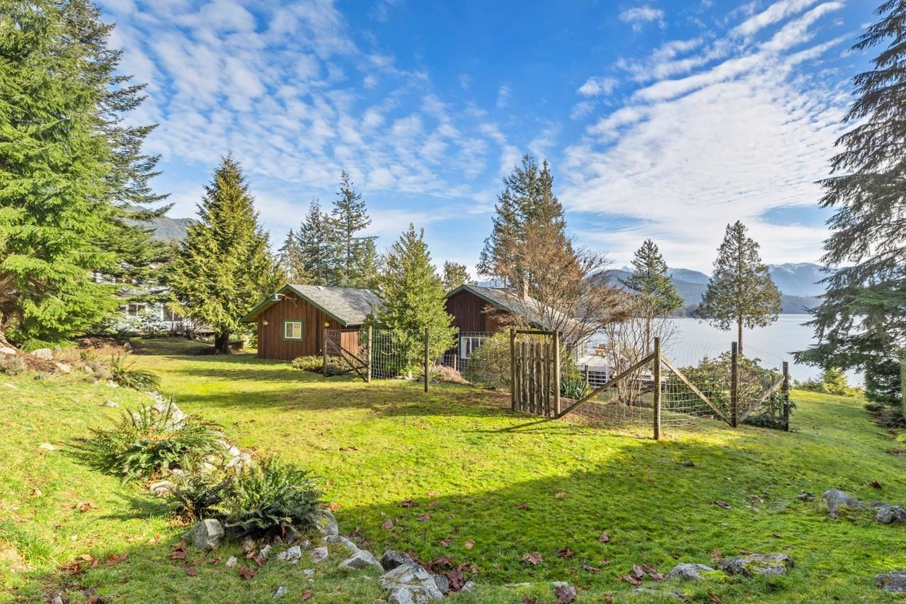 Listing Image 11