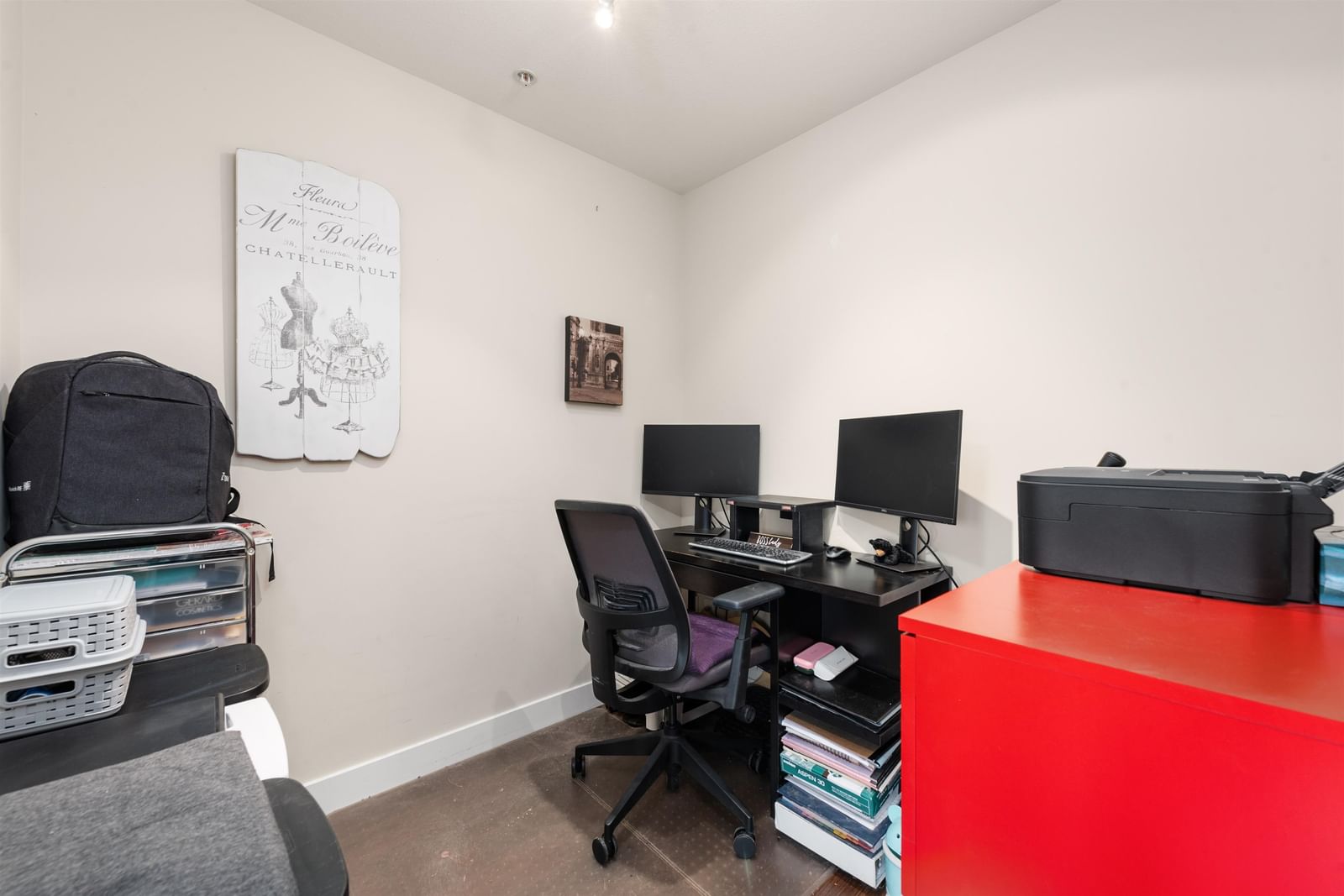 Listing Image 14
