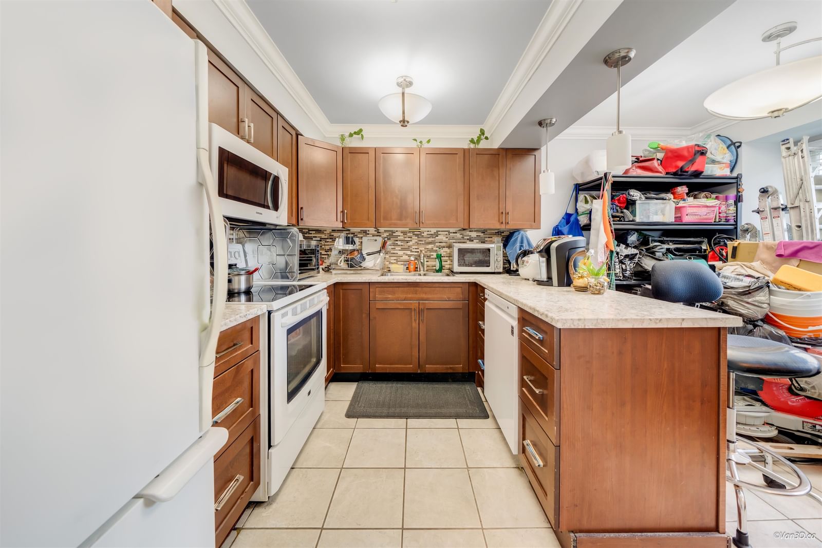 Listing Image 8