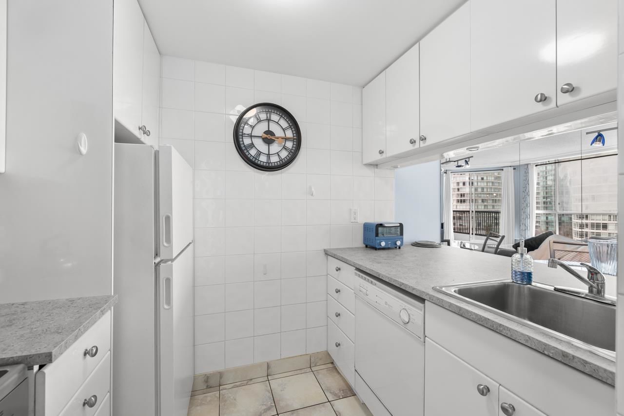 Listing Image 15
