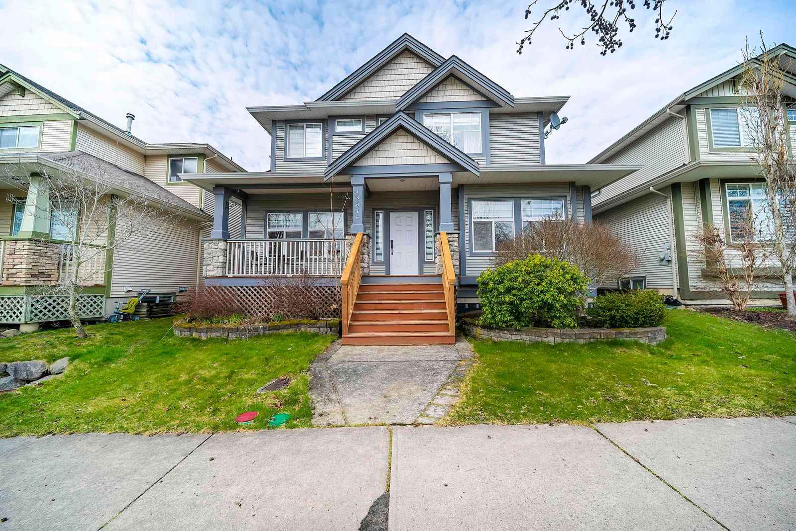 Listing Image 1