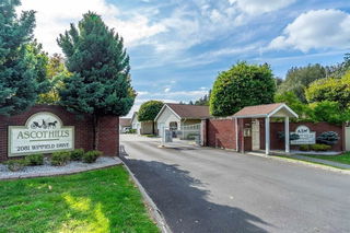 28 - 2081 Winfield Drive
