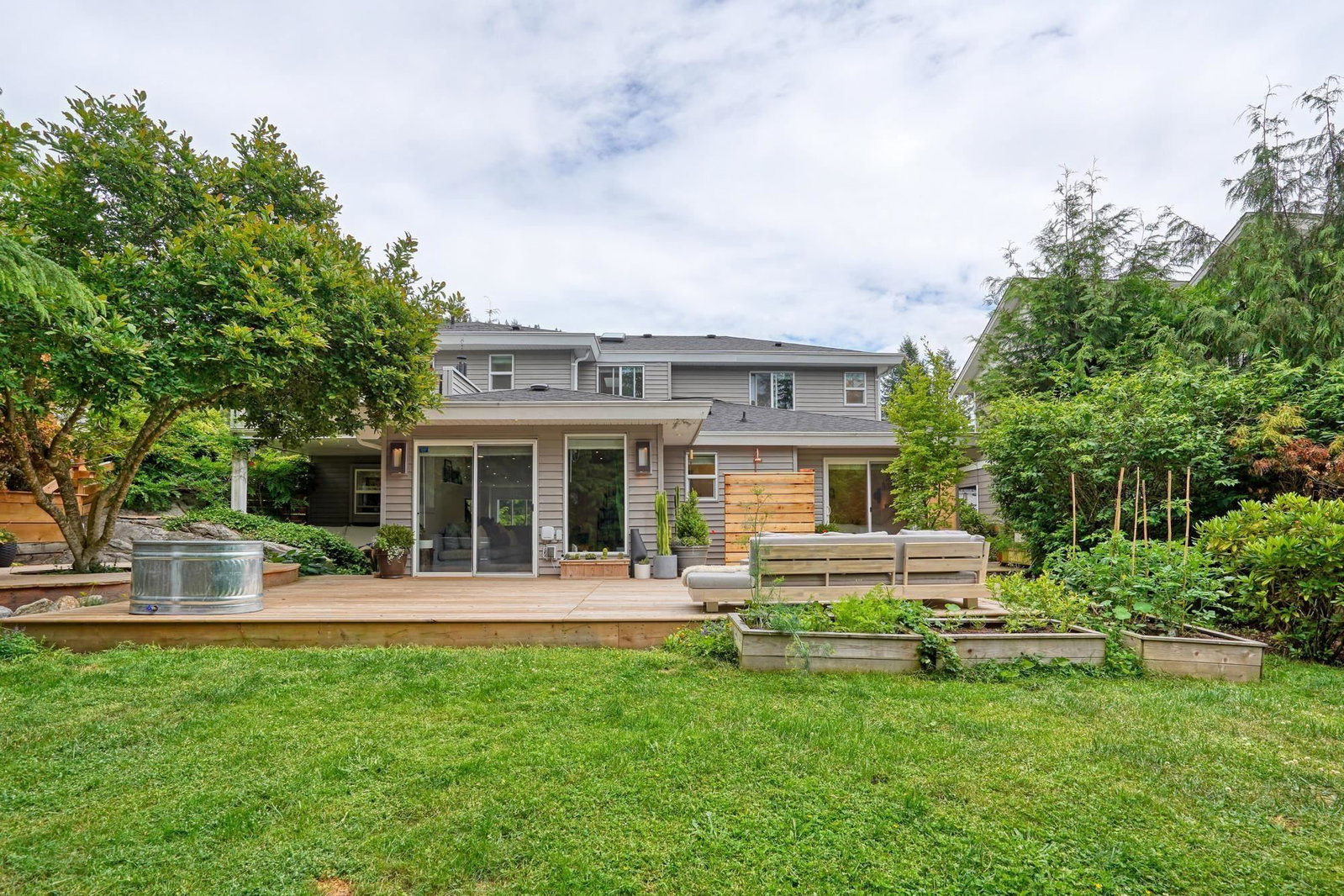 Listing Image 23