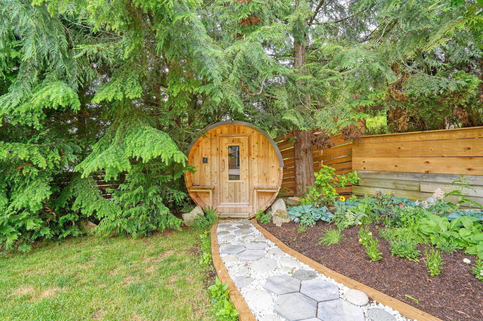 Listing Image 24