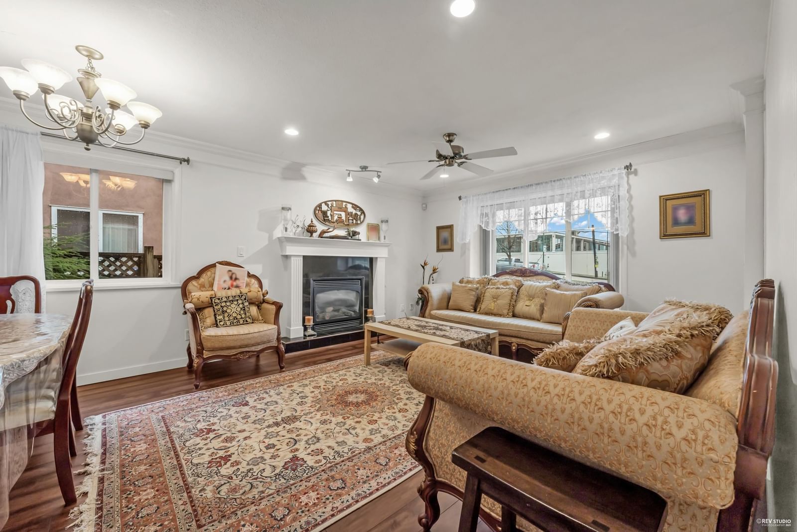 Listing Image 7
